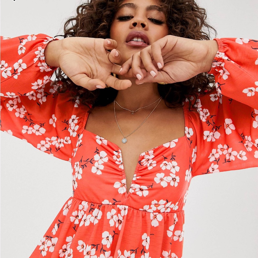 #ASOS design tall exclusive cheesecloth v mini bar dress in floral print!